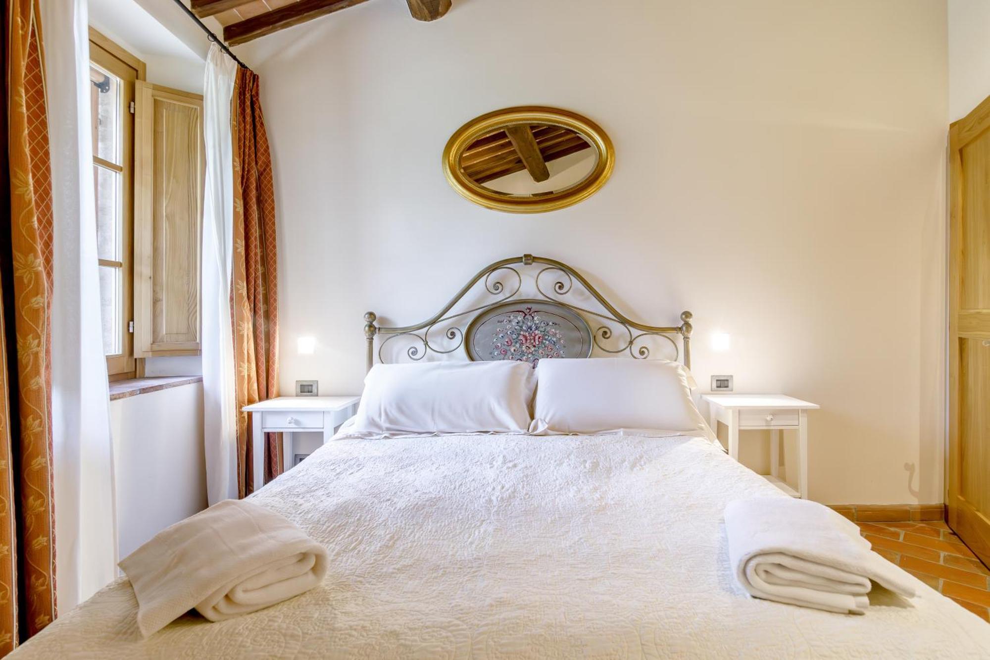 Relais La Costa Historical Residence Monteriggioni Exterior photo
