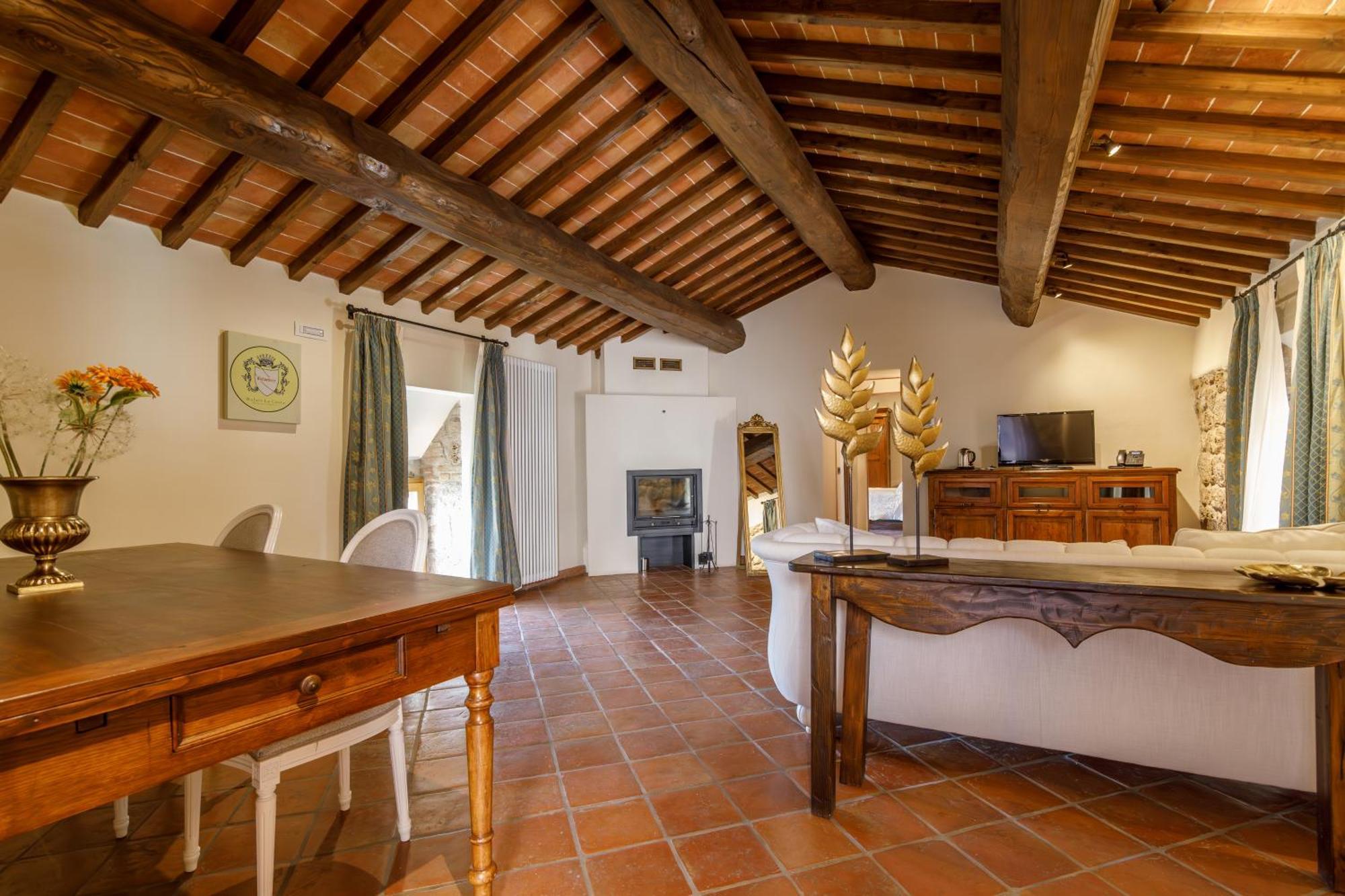 Relais La Costa Historical Residence Monteriggioni Exterior photo