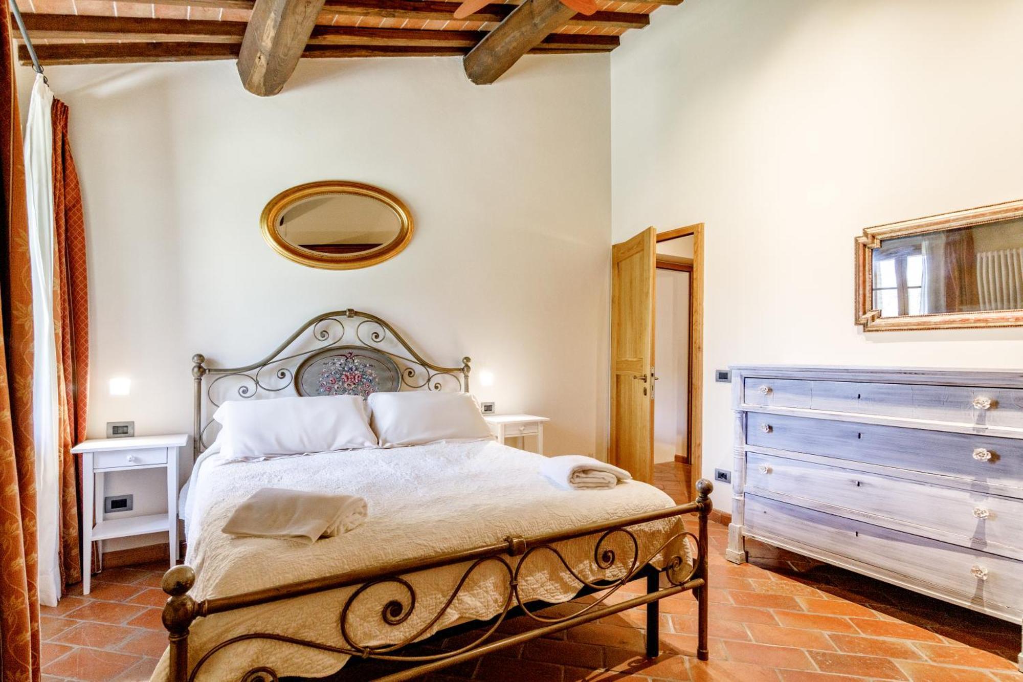 Relais La Costa Historical Residence Monteriggioni Exterior photo